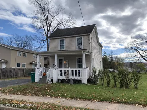 105 Lenox Ave, East Stroudsburg, PA 18301