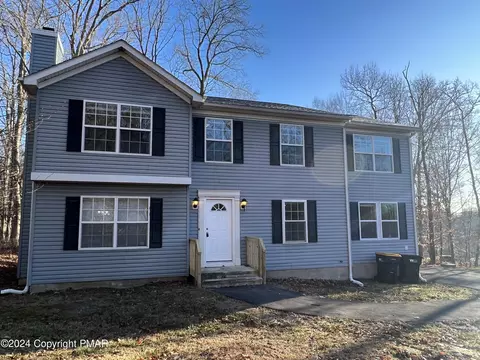 2409 W White Oak Dr, East Stroudsburg, PA 18301