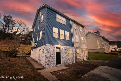 259 Main St, Parryville, PA 18244