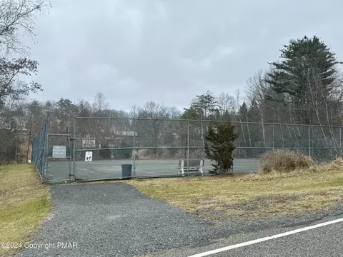 3379 Windemere Dr, Bushkill, PA 18324 photo 15