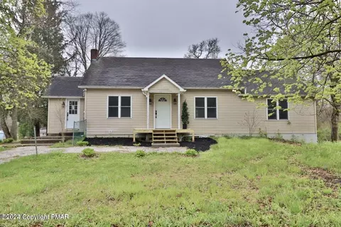1842 Route 209 Rte, Brodheadsville, PA 18322