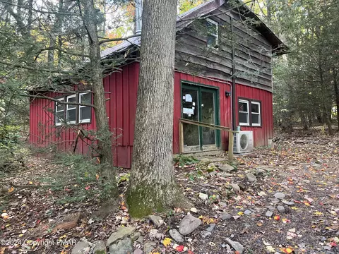 5142 Pine St, Kunkletown, PA 18058