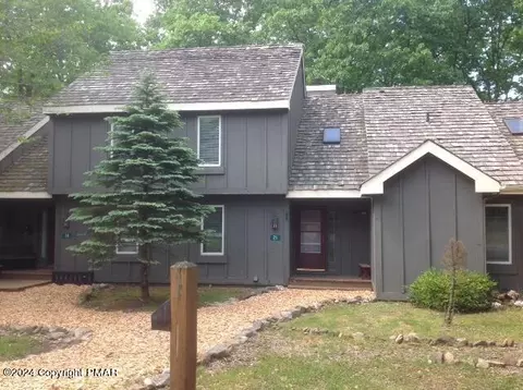 21 Telstar, Lake Harmony, PA 18624