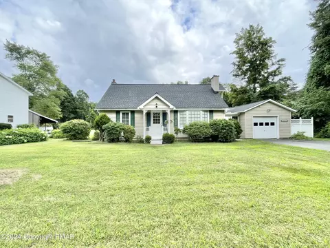 5914 Route 191 Rte, Cresco, PA 18326
