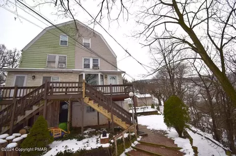 72 Avenue A, Palmerton, PA 18071