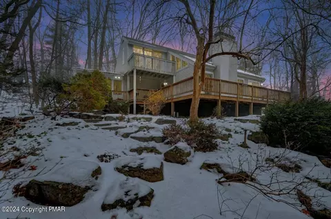 130 Cobble Creek Dr, Tannersville, PA 18372