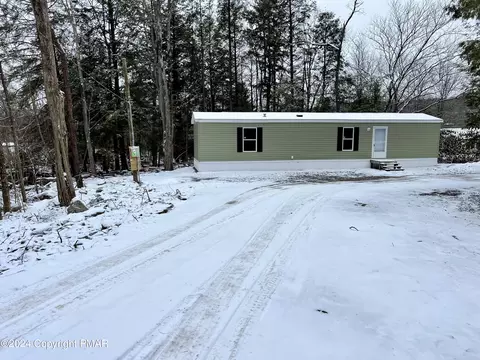 Keystone Dr, Gouldsboro, PA 18424