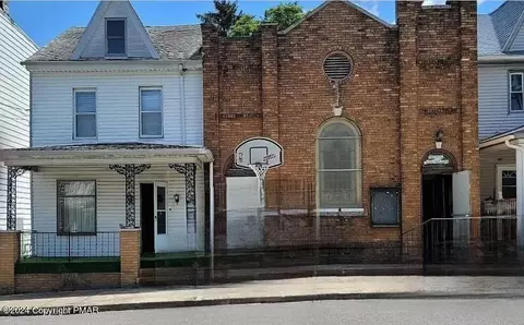 1921 S Chestnut St, Mount Carmel, PA 17851