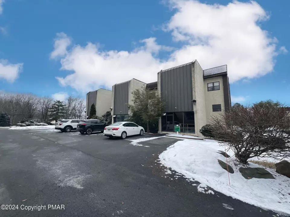 116 Foxfire Dr 103, Mount Pocono, PA 18344 Movoto