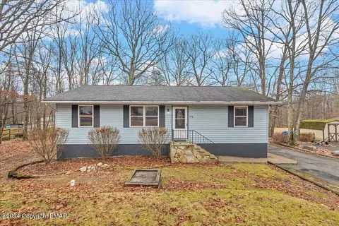 175 Pipher Rd, Bushkill, PA 18324