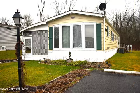 4 Independence Way, Mount Bethel, PA 18343