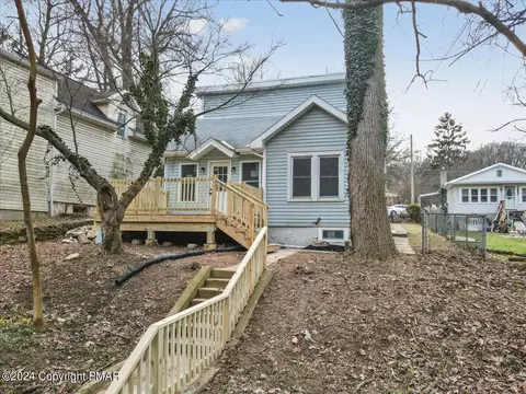 2818 S Pike Ave, Allentown, PA 18103
