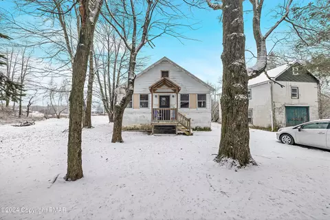219 Pocono Rd, Pocono Summit, PA 18346