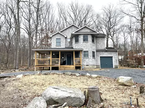 240 Regent St, Bushkill, PA 18324