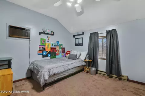 3114 Cherry Ridge Rd, Bushkill, PA 18324 photo 34