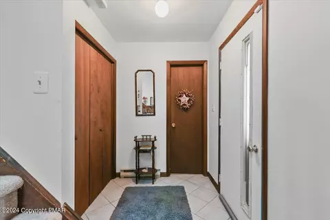 3114 Cherry Ridge Rd, Bushkill, PA 18324 photo 10