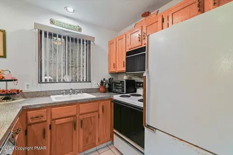 3114 Cherry Ridge Rd, Bushkill, PA 18324 photo 18