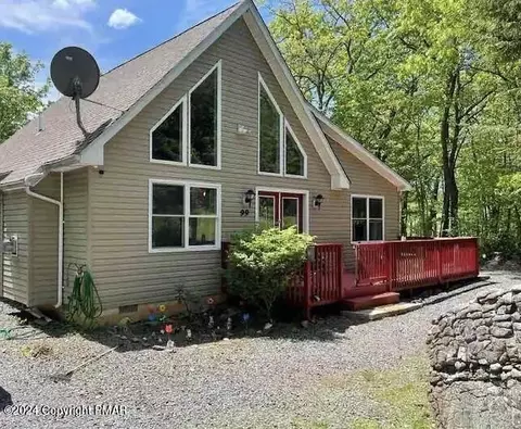 99 Sandalwood Rd, Jim Thorpe, PA 18229