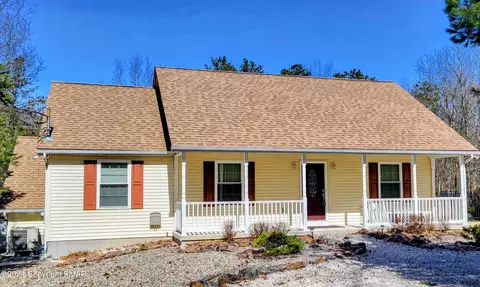 123 Wintergreen Trl, Albrightsville, PA 18210