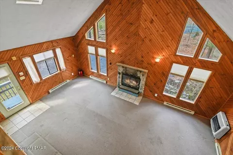 1135 Lancaster Dr, Bushkill, PA 18324 photo 25