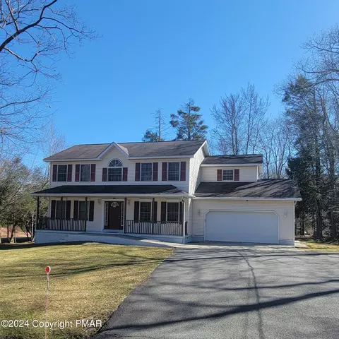 6131 Victoria Dr, Tobyhanna, PA 18466