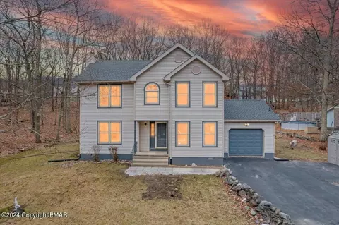 160 Pipher Rd, Bushkill, PA 18324 photo 2
