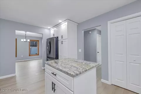 160 Pipher Rd, Bushkill, PA 18324 photo 13