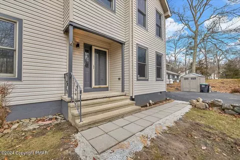 160 Pipher Rd, Bushkill, PA 18324 photo 6
