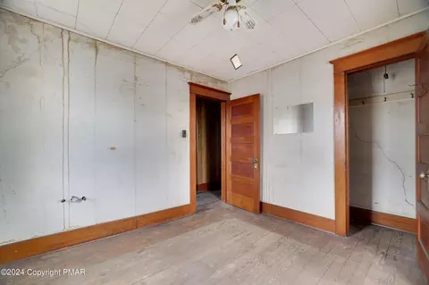32 E 4th St, Wind Gap, PA 18091 photo 20