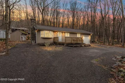 1523 Locust Ln, Pocono Lake, PA 18347
