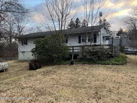 29 Mt Pocono Ct, Mount Pocono, PA 18344