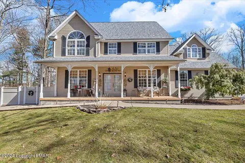 103 Stacia Way, Saylorsburg, PA 18353