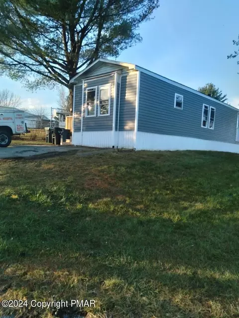 124 Duke St, Walnutport, PA 18088