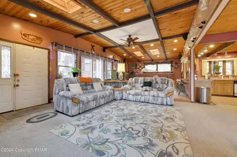 Living - 5817 Decker Rd, Bushkill, PA 18324 photo 2 of 3