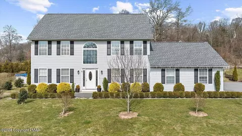 204 Orchard View Dr, Effort, PA 18330