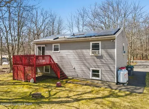 155 Chestnut Ln, Bushkill, PA 18324 photo 29