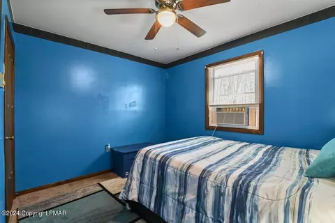 155 Chestnut Ln, Bushkill, PA 18324 photo 15
