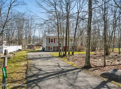 155 Chestnut Ln, Bushkill, PA 18324 photo 4