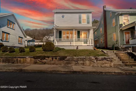 209 Main St, Parryville, PA 18244