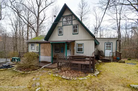 307 Big Hill Path, Scotrun, PA 18355