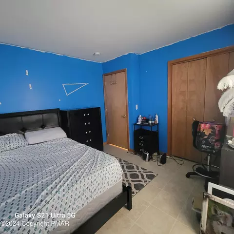 1206 Falls Rd, Bushkill, PA 18324 photo 32