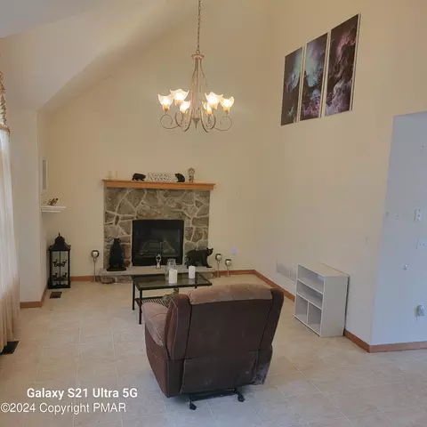 1206 Falls Rd, Bushkill, PA 18324 photo 13