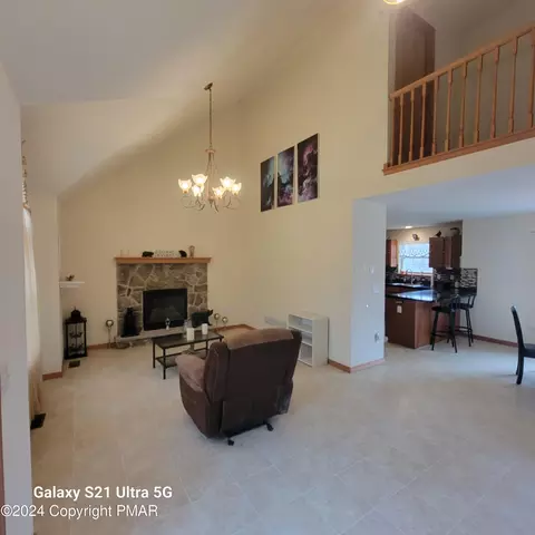1206 Falls Rd, Bushkill, PA 18324 photo 10