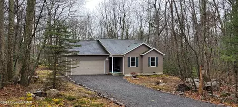 84 Redwood Dr, Jim Thorpe, PA 18229