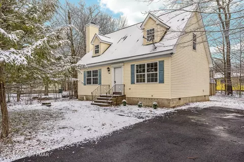 1255 Winding Way, Tobyhanna, PA 18466