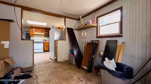 515 W Chipmunk Rd, Bushkill, PA 18324 photo 7