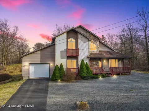 232 Beaver Dam Rd, Long Pond, PA 18334