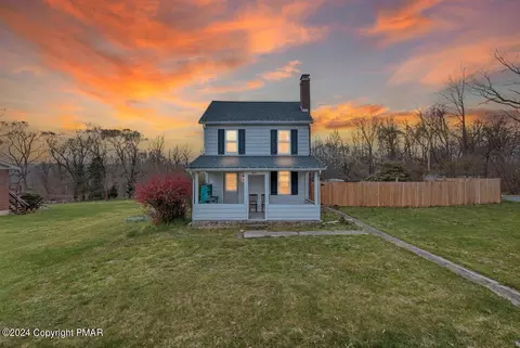 424 Springfield Dr, Bangor, PA 18013