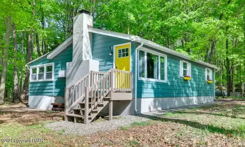 105 Pony Path, Pocono Lake, PA 18347