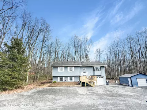 586 Poplar Creek Rd, Effort, PA 18330